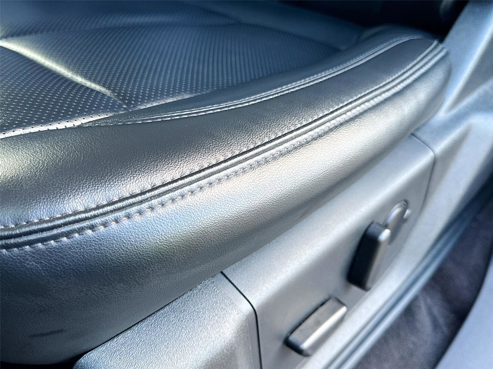 Used 2023 Ford Expedition Max XLT image 20