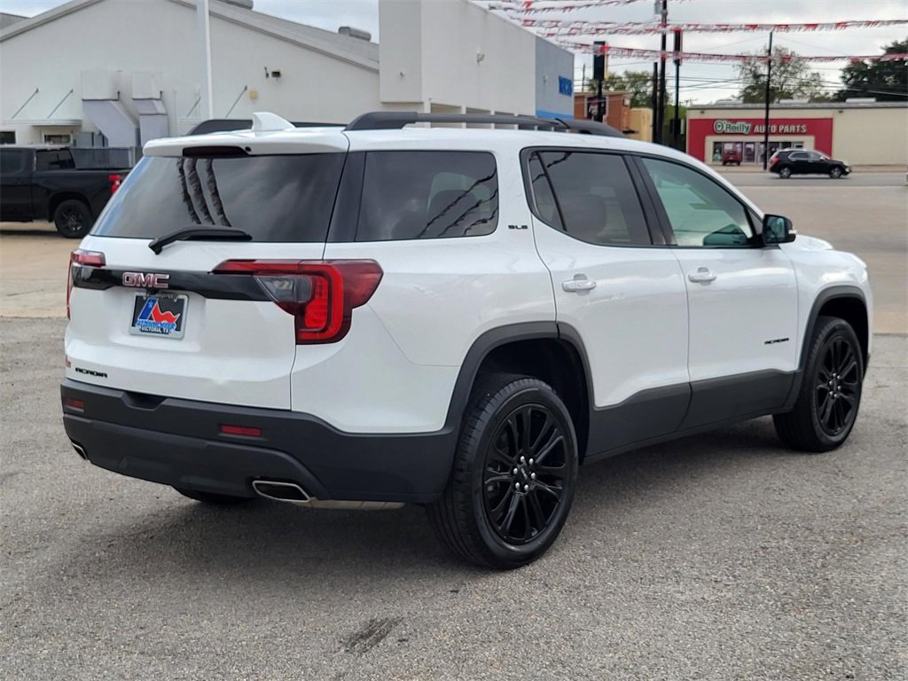Used 2023 GMC Acadia SLE w/ Driver Convenience Package image 7
