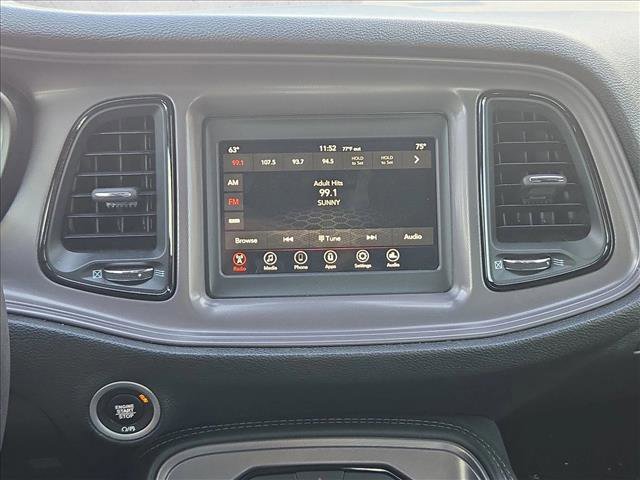 Used 2023 Dodge Challenger SXT image 12