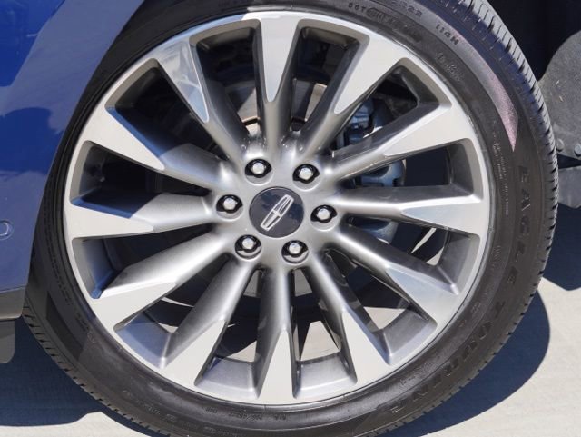 Used 2020 Lincoln Navigator L Reserve w/ Luxury Package image 11