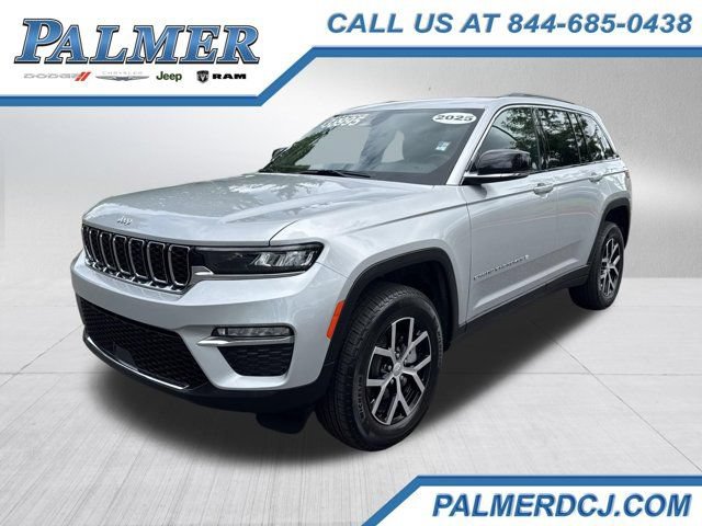 Used 2025 Jeep Grand Cherokee Limited AWD/4WD image 1