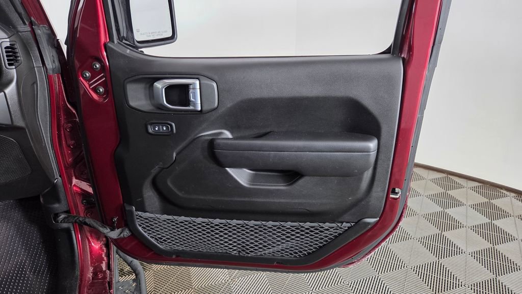 Used 2021 Jeep Wrangler Unlimited Sport image 35