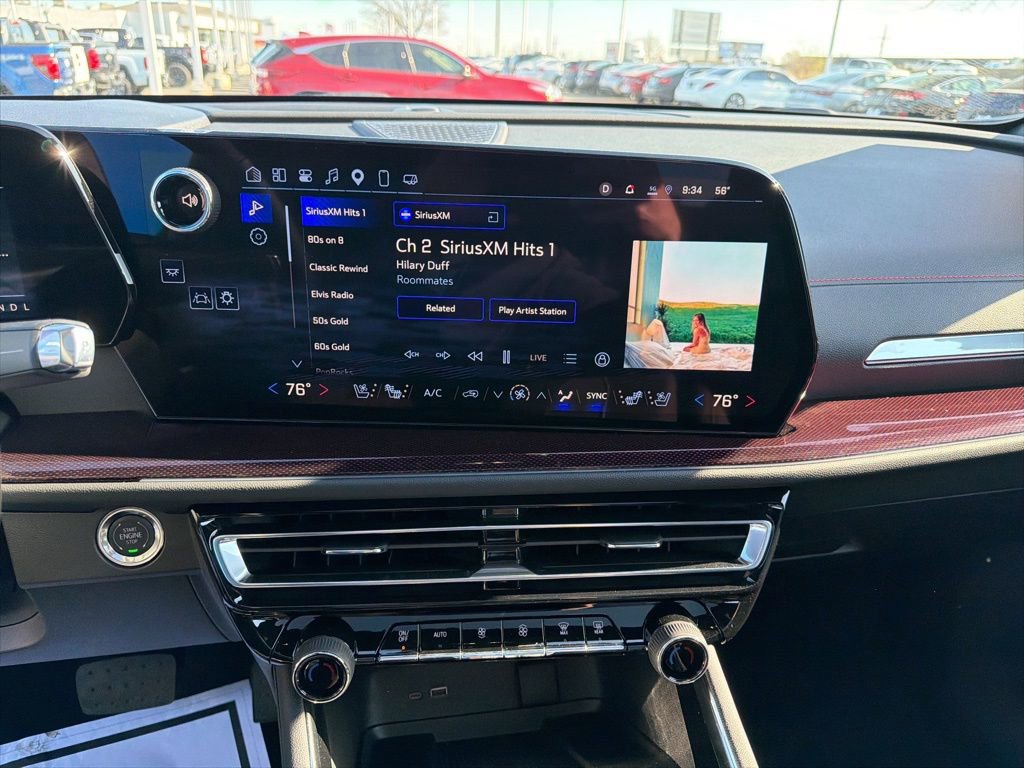 Certified 2025 Chevrolet Traverse RS w/ LPO, Illumination Package FWD image 31
