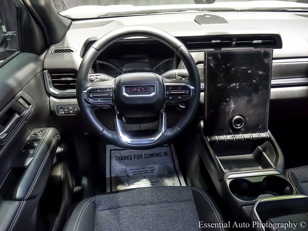 Used 2026 GMC Terrain Elevation w/ Black Edition AWD/4WD image 17