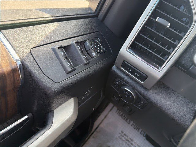 Used 2018 Ford F150 Lariat image 21