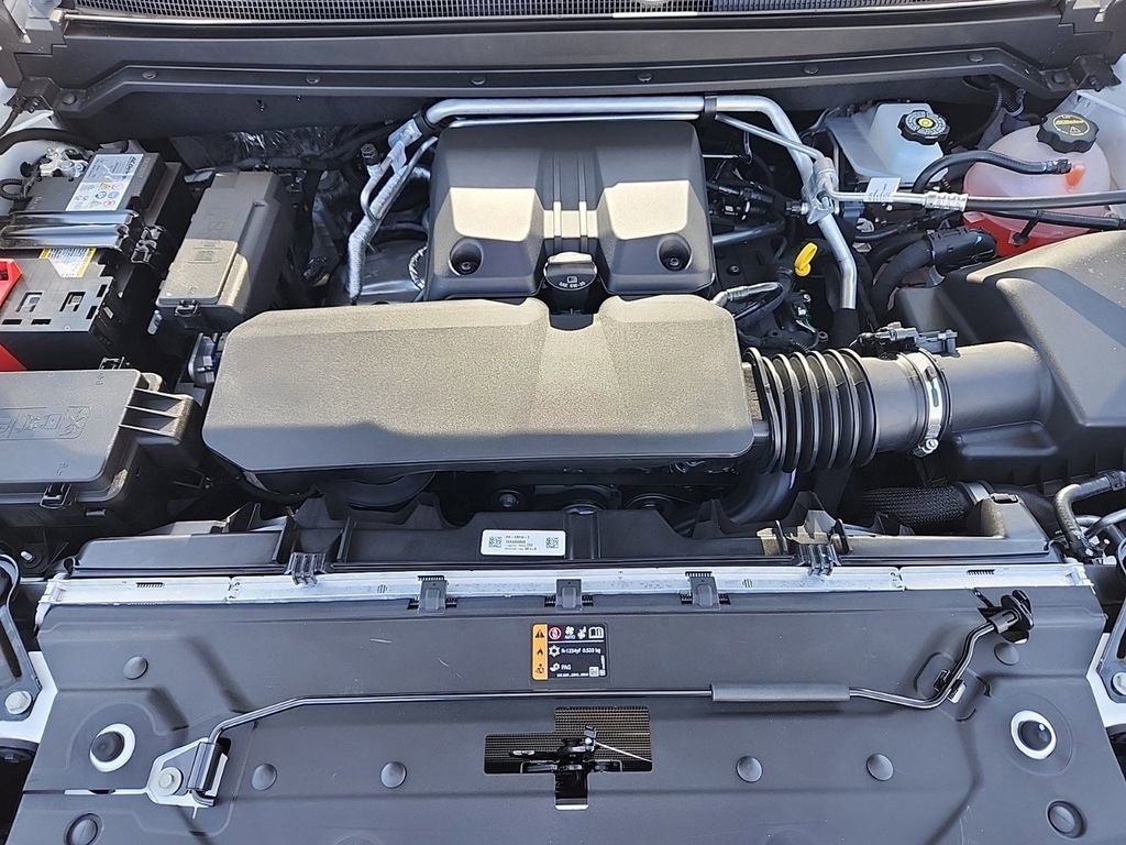 New 2025 Chevrolet Colorado Z71 w/ Technology Package AWD/4WD image 24