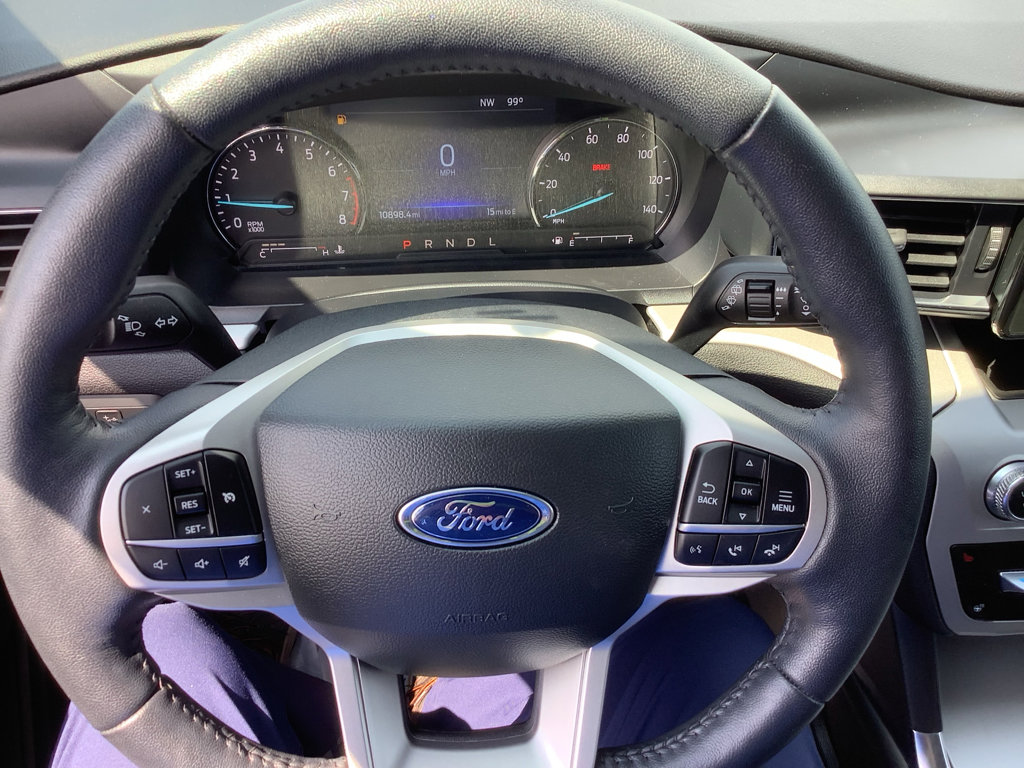 Used 2022 Ford Explorer XLT w/ Equipment Group 202A image 15
