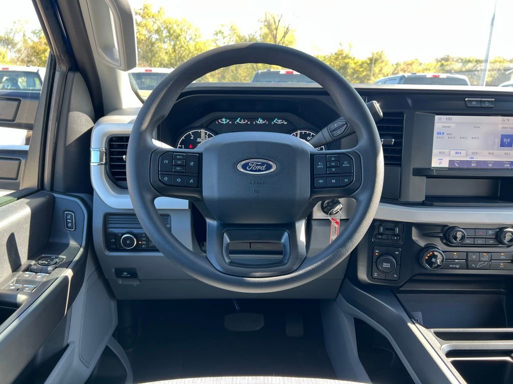 New 2026 Ford F250 XLT w/ FX4 Off-Road Package image 38