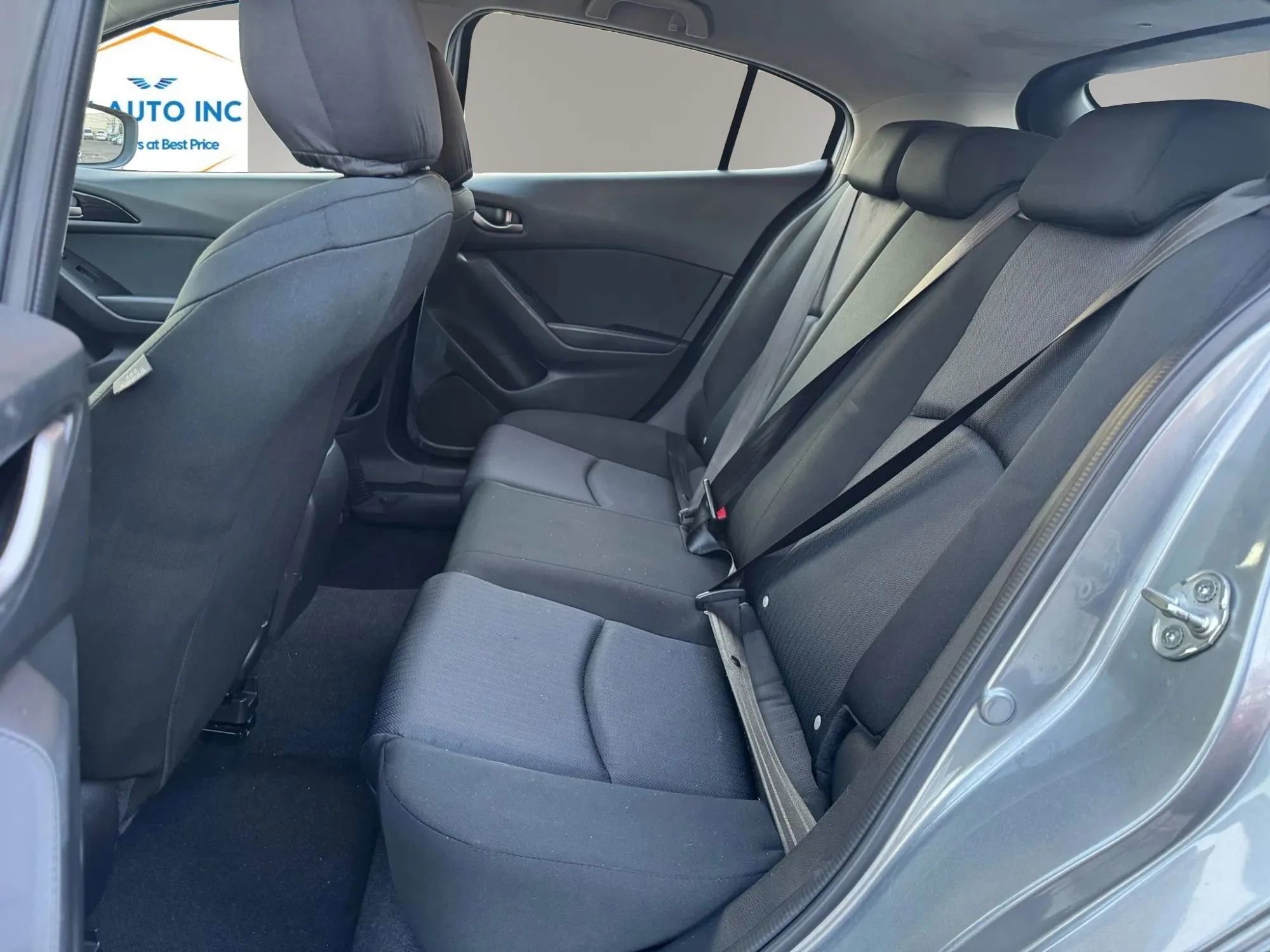 Used 2014 MAZDA MAZDA3 i Sport FWD image 16
