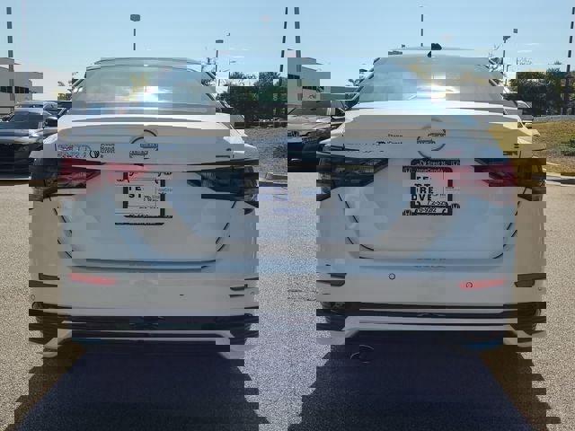 Used 2024 Nissan Sentra SR w/ SR Premium Package image 7