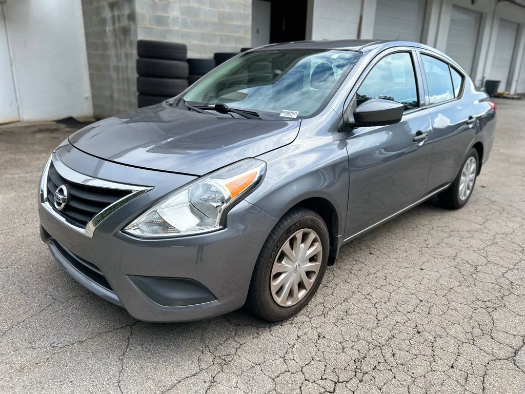 Used 2019 Nissan Versa S Plus FWD image 3