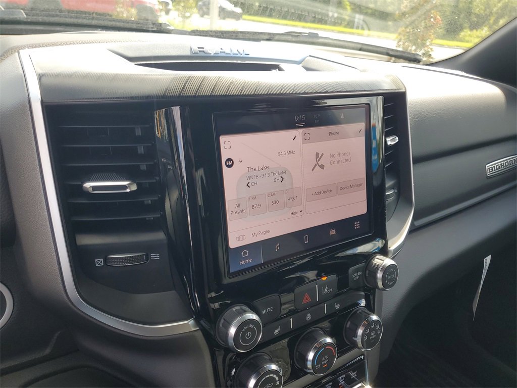 New 2025 RAM 1500 4x4 Crew Cab image 15