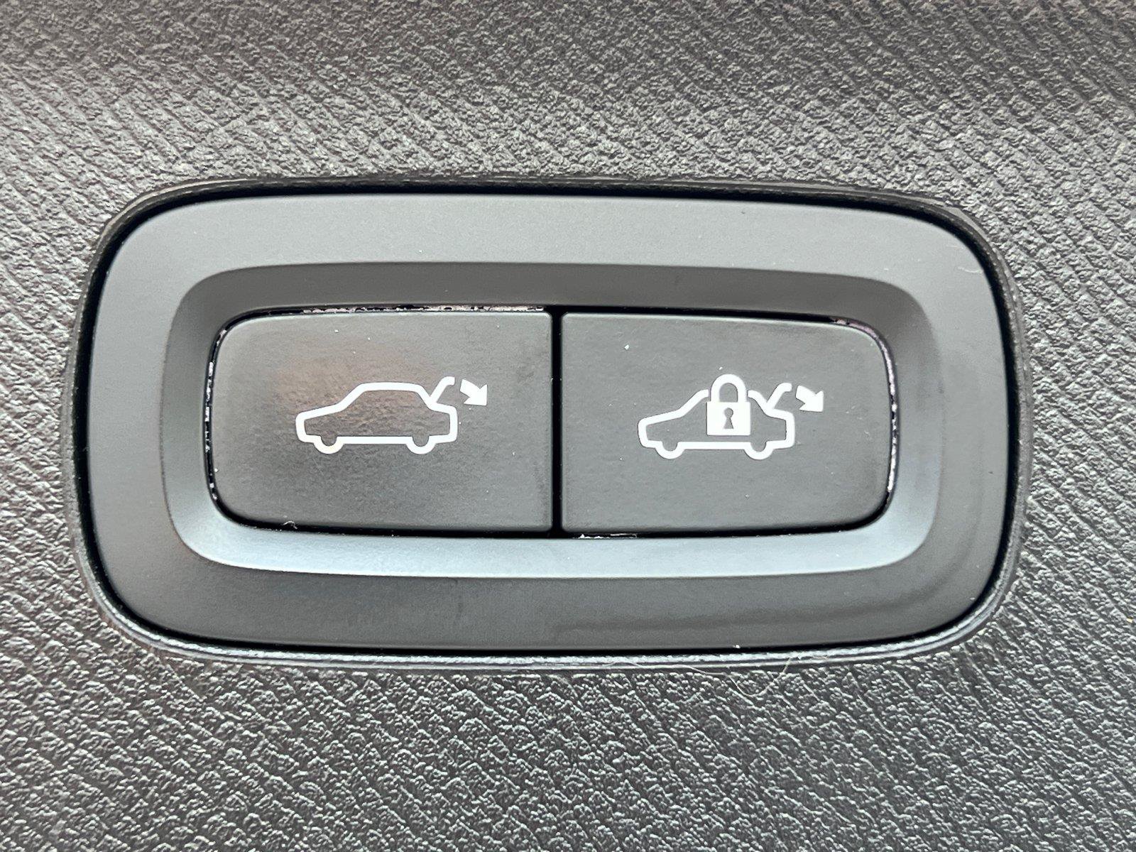 Used 2019 Volvo XC90 T6 Inscription w/ Advanced Package AWD/4WD image 19