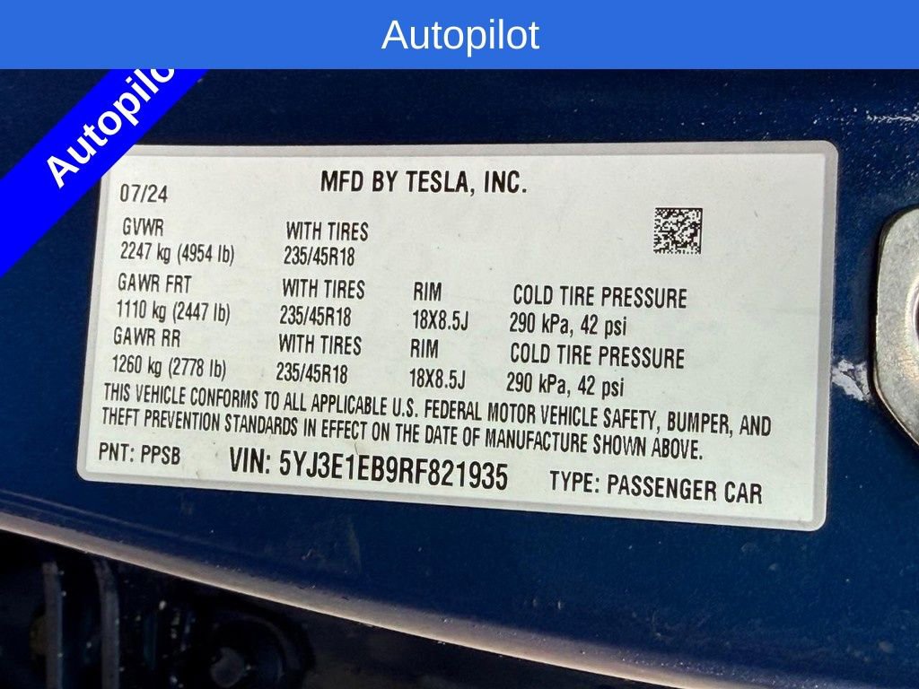 Used 2024 Tesla Model 3 Long Range AWD/4WD image 25