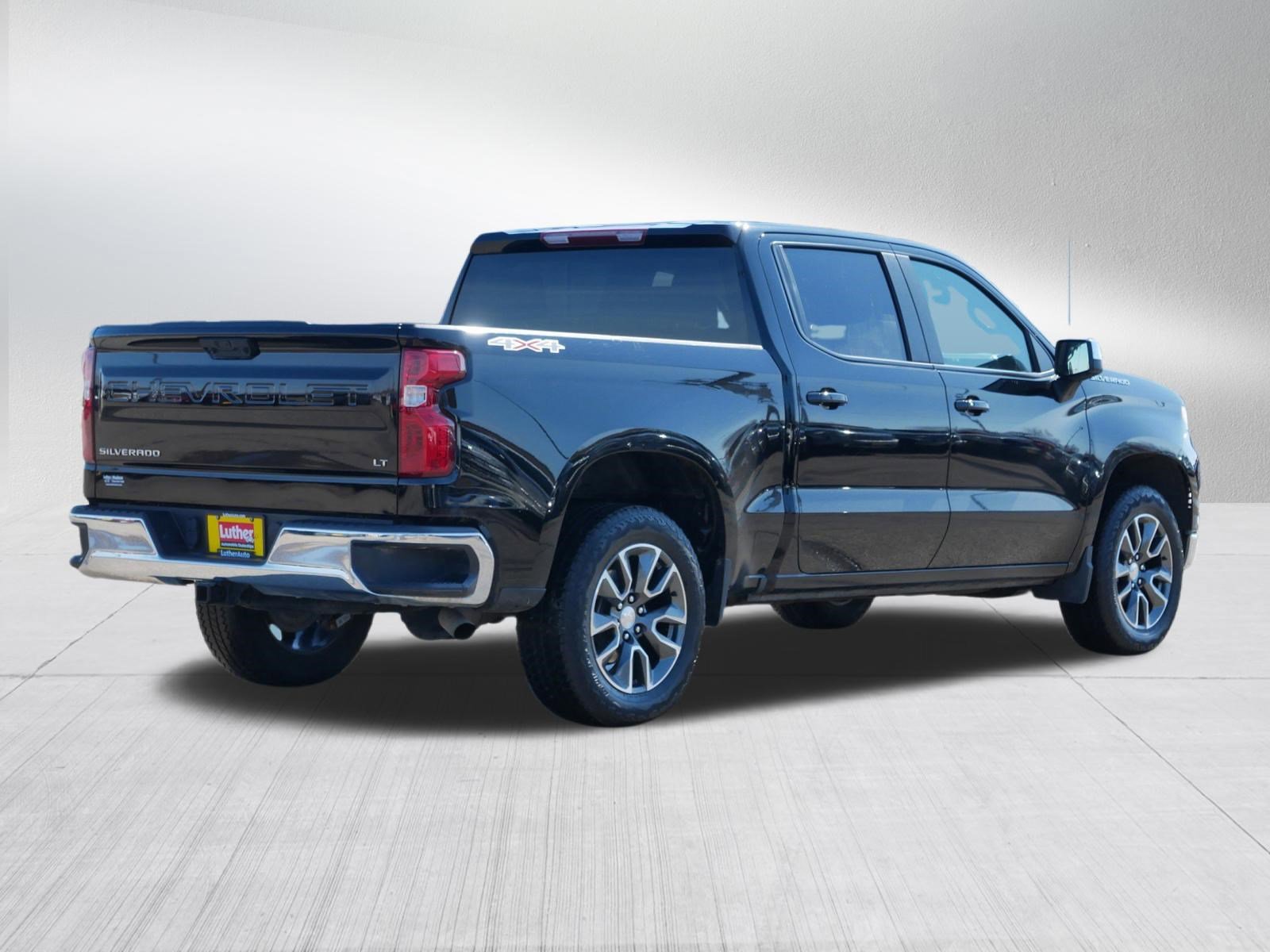 Used 2023 Chevrolet Silverado 1500 LT image 7