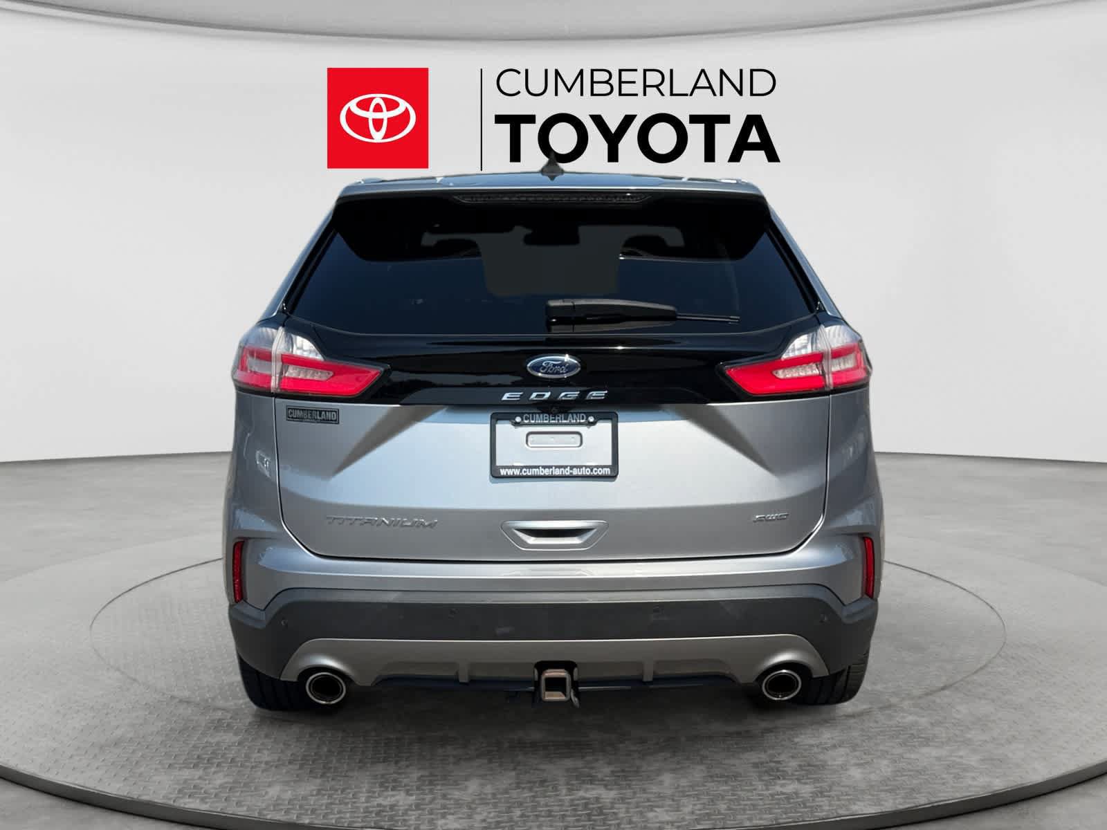 Used 2021 Ford Edge Titanium w/ Equipment Group 301A AWD/4WD image 4
