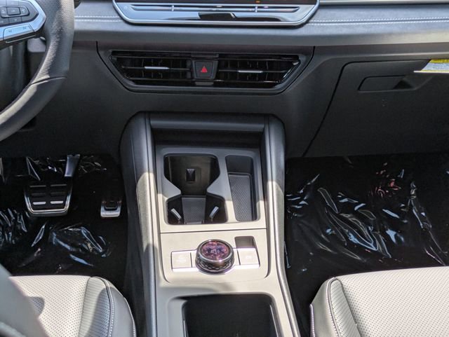 New 2026 Volkswagen Tiguan SE FWD image 21