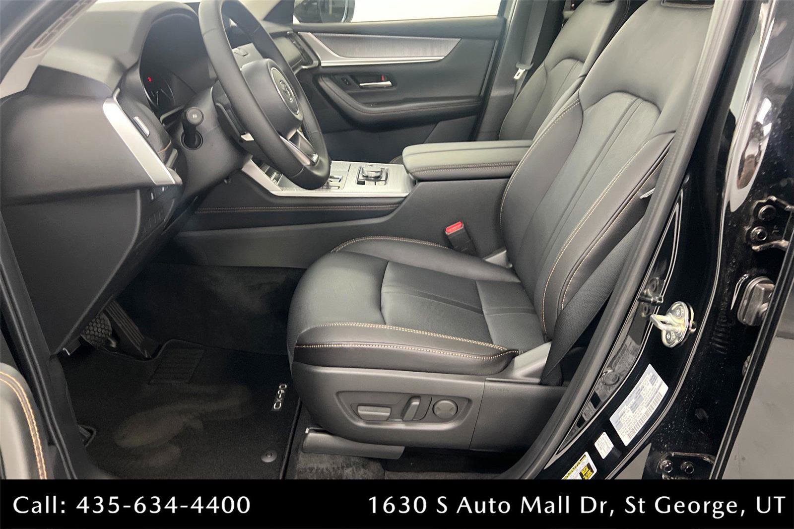 New 2025 MAZDA CX-90 3.3 Turbo w/ Preferred Package image 17