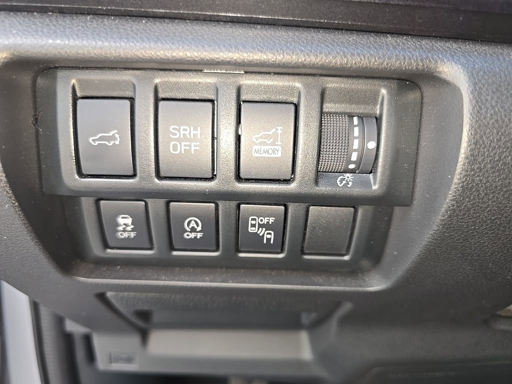 Used 2023 Subaru Forester Sport image 9