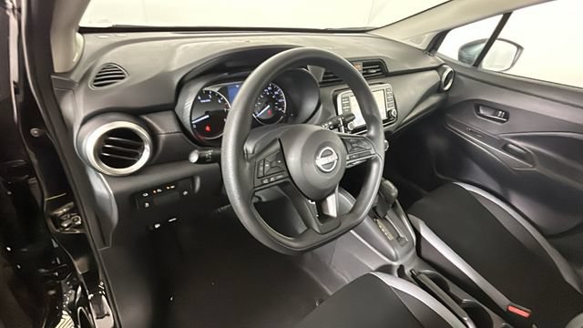 Used 2025 Nissan Versa S w/ Trunk Package FWD image 14