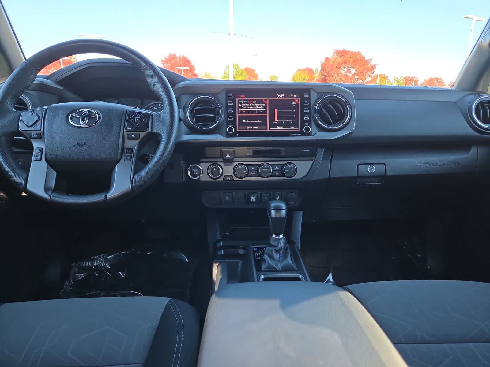 Used 2021 Toyota Tacoma TRD Sport AWD/4WD image 18