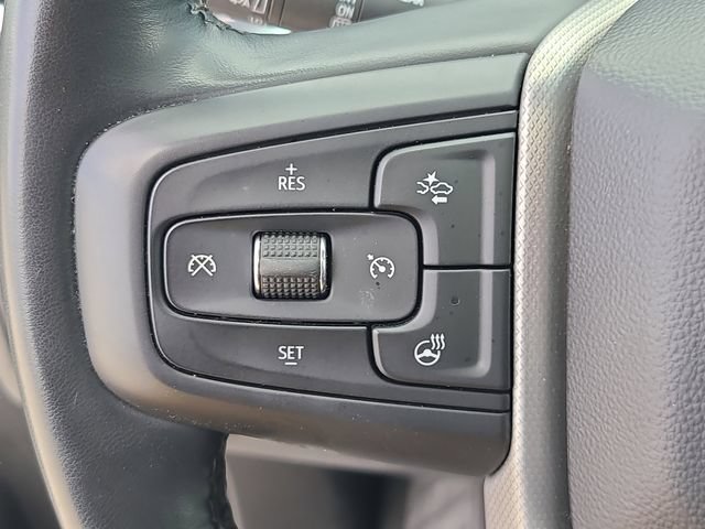 Used 2024 GMC Yukon XL Denali AWD/4WD image 25