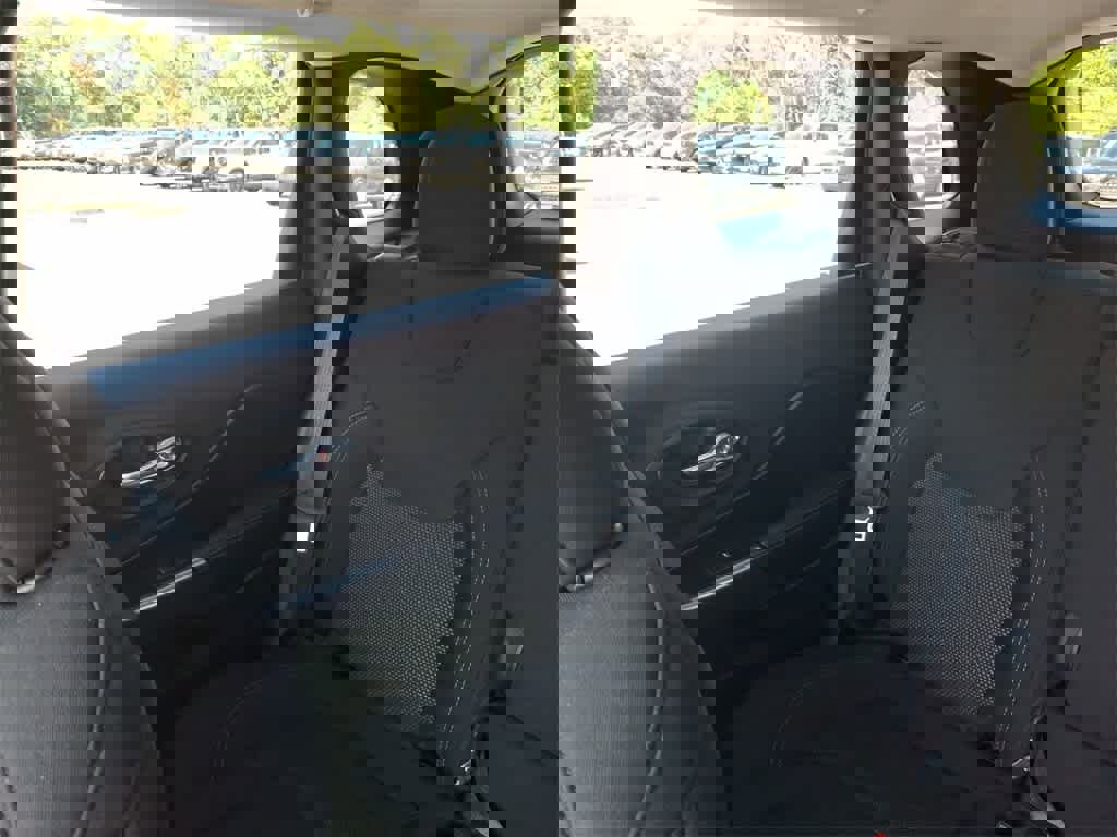 Used 2020 Jeep Cherokee Latitude image 12