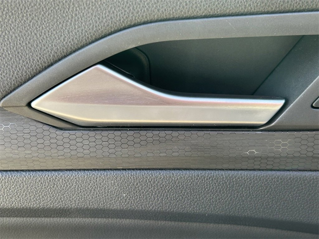 Used 2024 Volkswagen GTI SE image 26