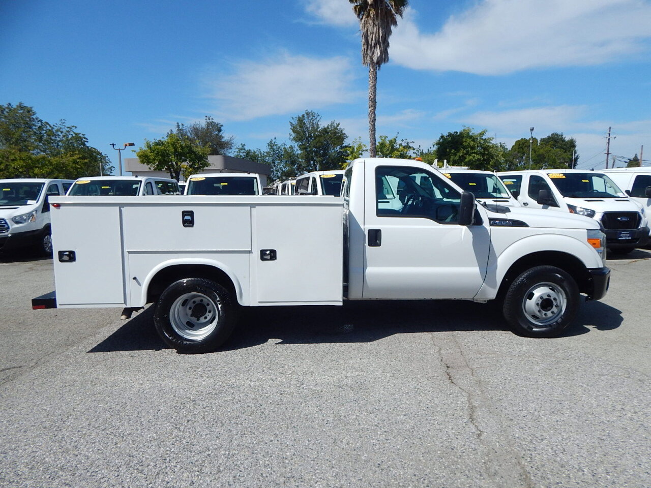 Used 2015 Ford F350 XL RWD image 9