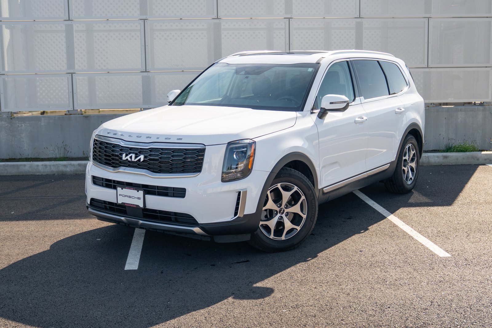 Used 2022 Kia Telluride EX w/ Towing Package