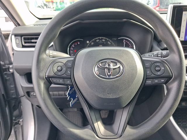 Used 2024 Toyota RAV4 XLE w/ Convenience Package FWD image 16
