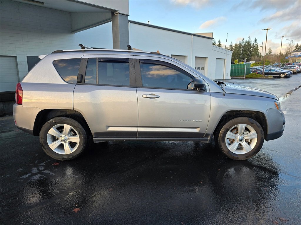 Used 2016 Jeep Compass Sport w/ Power Value Group image 3