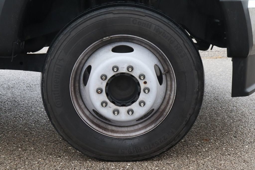 Used 2021 Ford F550 2WD Regular Cab Super Duty image 41