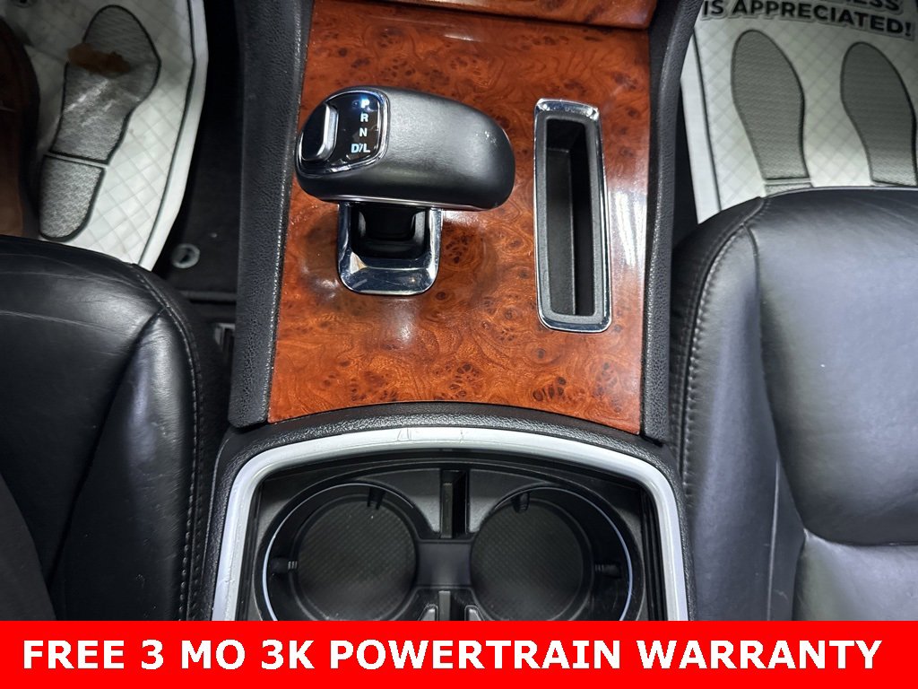 Used 2013 Chrysler 300 Touring w/ Driver Convenience Group image 17