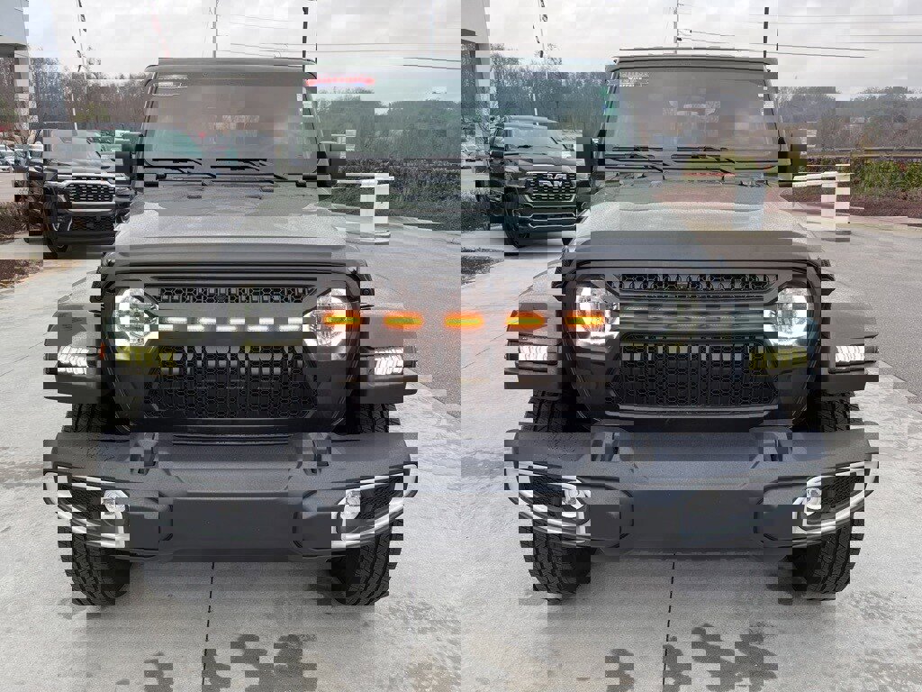 Used 2023 Jeep Gladiator Willys image 31