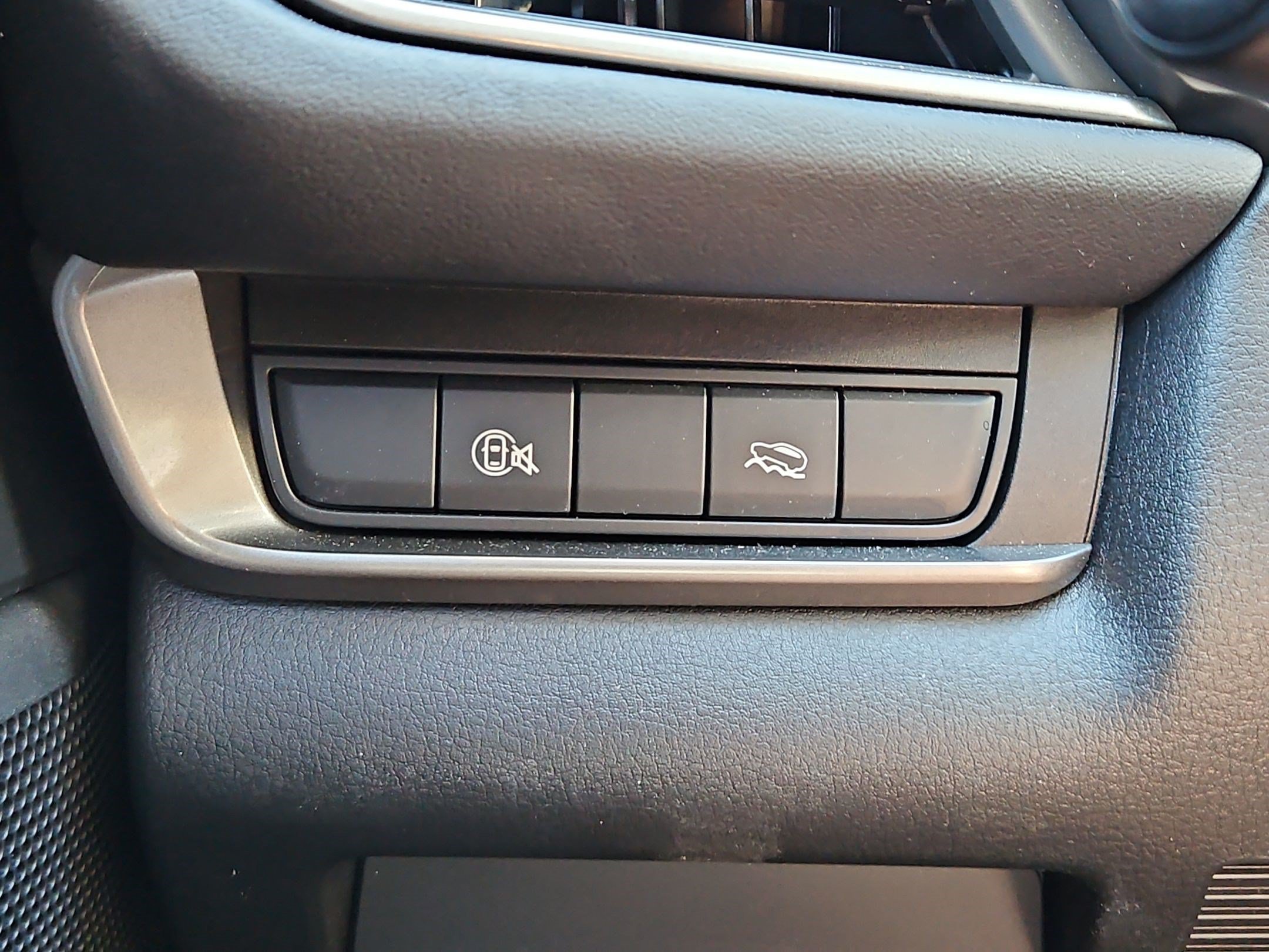 Certified 2025 MAZDA CX-30 AWD 2.5 S w/ Select Sport Pkg image 22