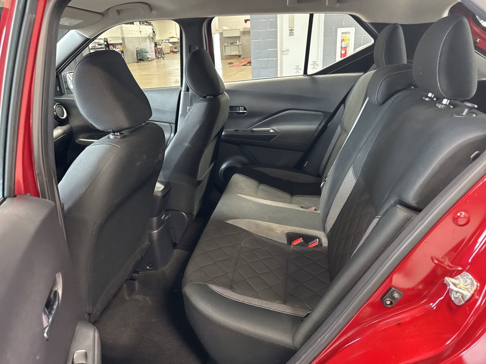 Certified 2020 Nissan Kicks SV FWD image 22