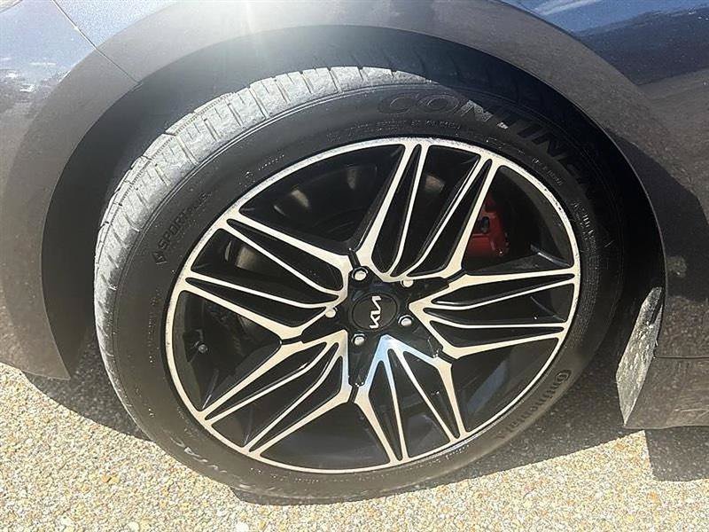 Used 2022 Kia Stinger GT1 RWD image 31