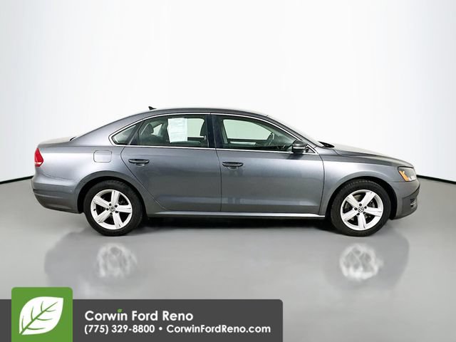 Used 2013 Volkswagen Passat 2.5 SE FWD image 8