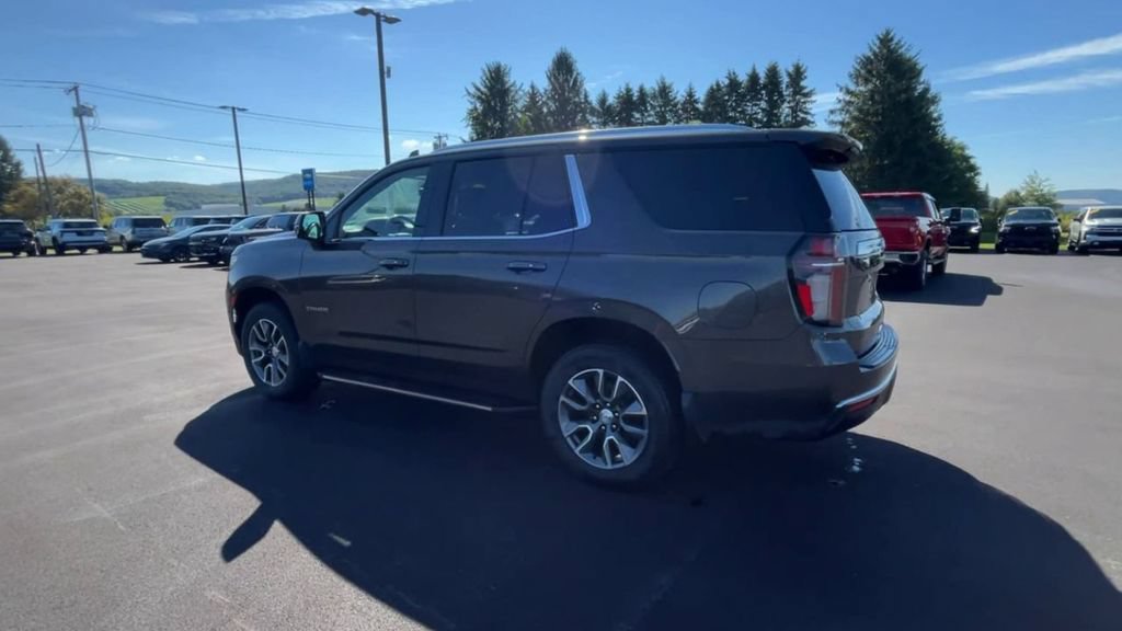 Used 2021 Chevrolet Tahoe LT w/ LT Signature Package AWD/4WD image 6