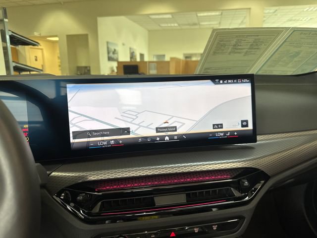 Used 2025 BMW 430i Convertible w/ M Sport Package RWD image 23