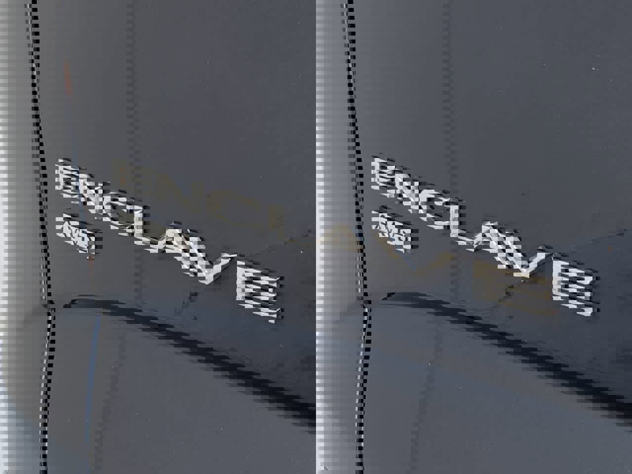 Used 2023 Buick Enclave Essence image 13