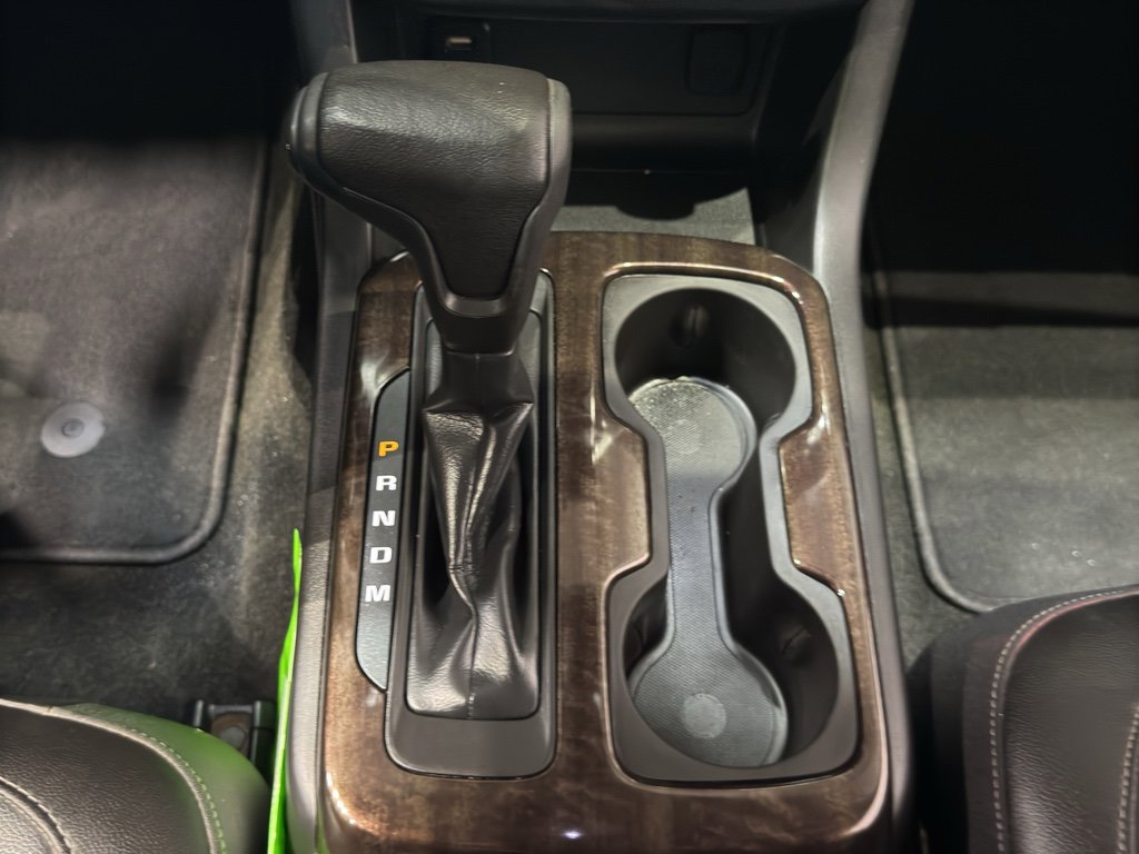 Used 2015 GMC Canyon SLT w/ Driver Alert Package image 31