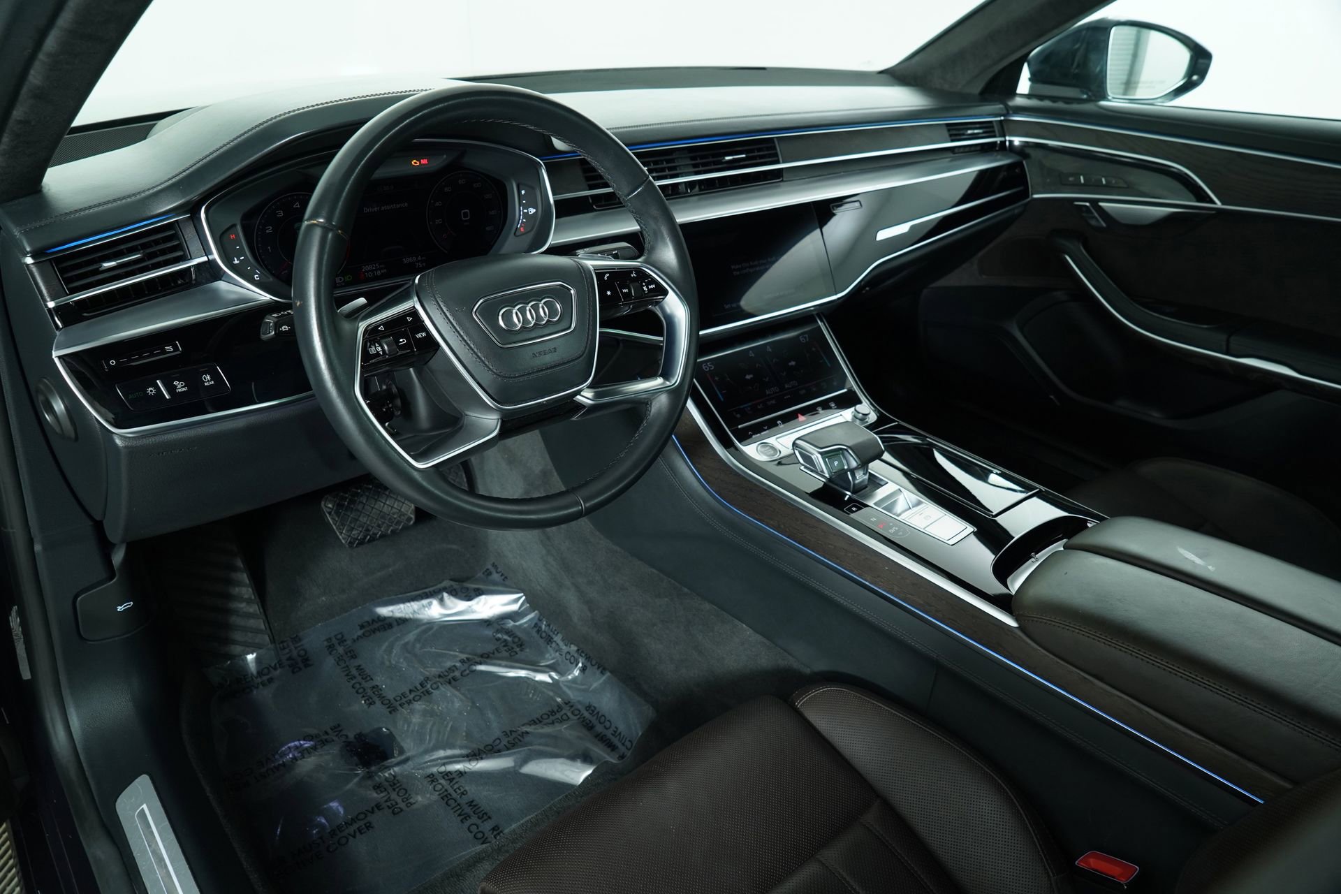 Used 2021 Audi A8 L 4.0T image 25