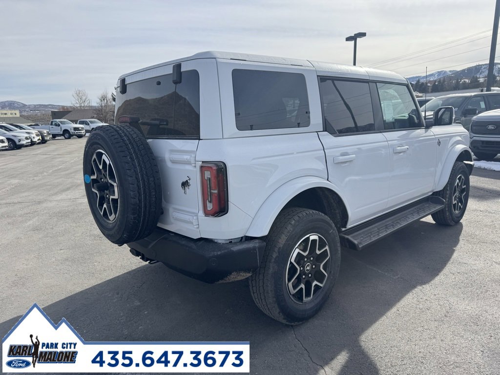 New 2025 Ford Bronco Outer Banks image 3