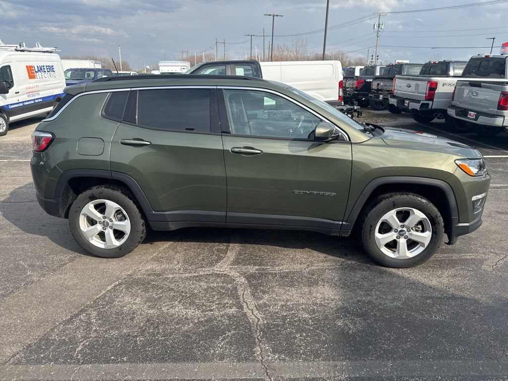 Used 2019 Jeep Compass Latitude w/ Cold Weather Group image 8
