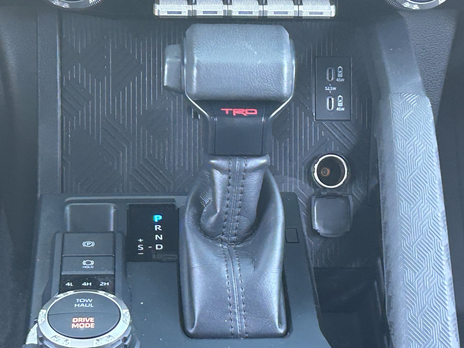 Used 2025 Toyota Tacoma TRD Sport AWD/4WD image 20