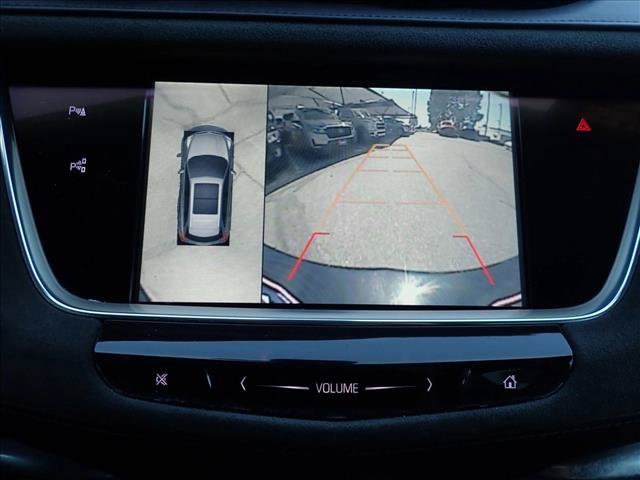 Used 2017 Cadillac XT5 Platinum w/ Driver Assist Package AWD/4WD image 15