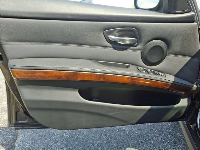 Used 2011 BMW 328i Sedan RWD image 12