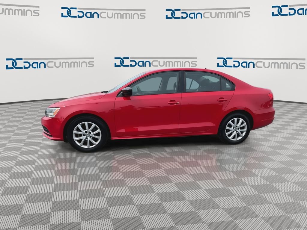 Used 2015 Volkswagen Jetta SE FWD image 5